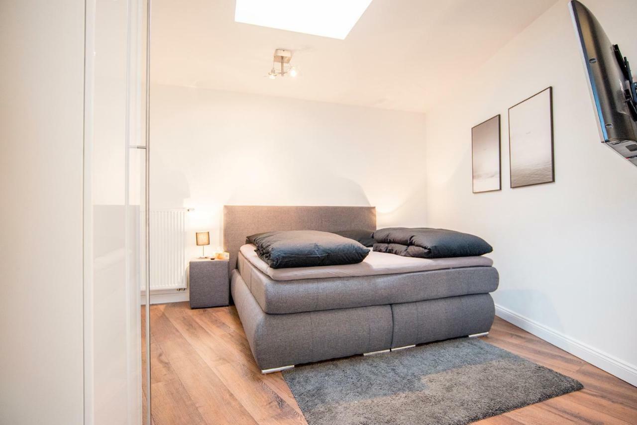 White Lofty Und White Studio Düsseldorf Eksteriør billede